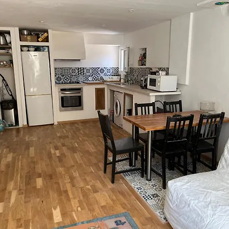, Terrasse Tropezienne Proche Cascade De La Vis Apartman