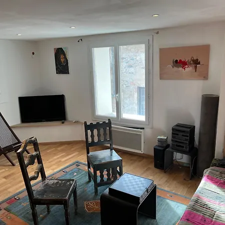 Apartman , Terrasse Tropezienne Proche Cascade De La Vis *