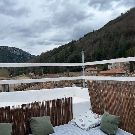 , Terrasse Tropezienne Proche Cascade De La Vis * Saint-Laurent-le-Minier