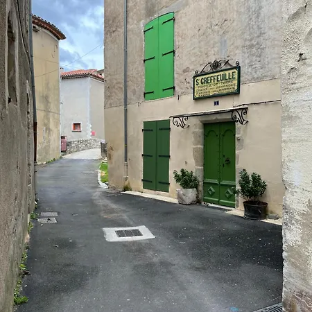 , Terrasse Tropezienne Proche Cascade De La Vis Apartman